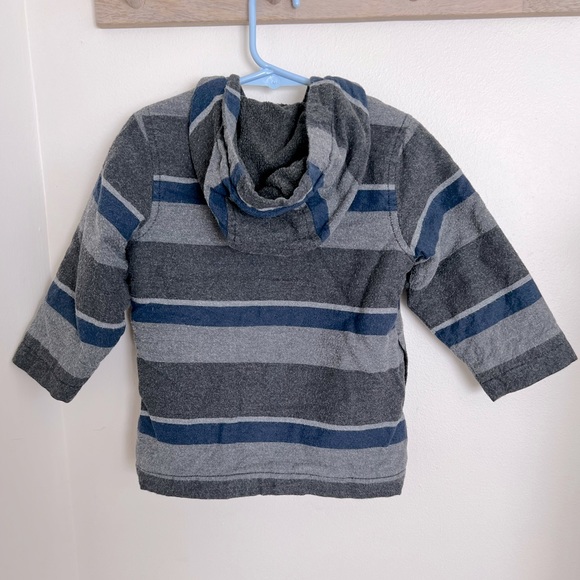 Old Navy Kids Lightweight Button Up Hoodie Jacket Size 2T - Picture 2 of 3